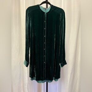 Eileen Fisher Mandarin Collar Long Shirt in a rich green velvet | size medium
